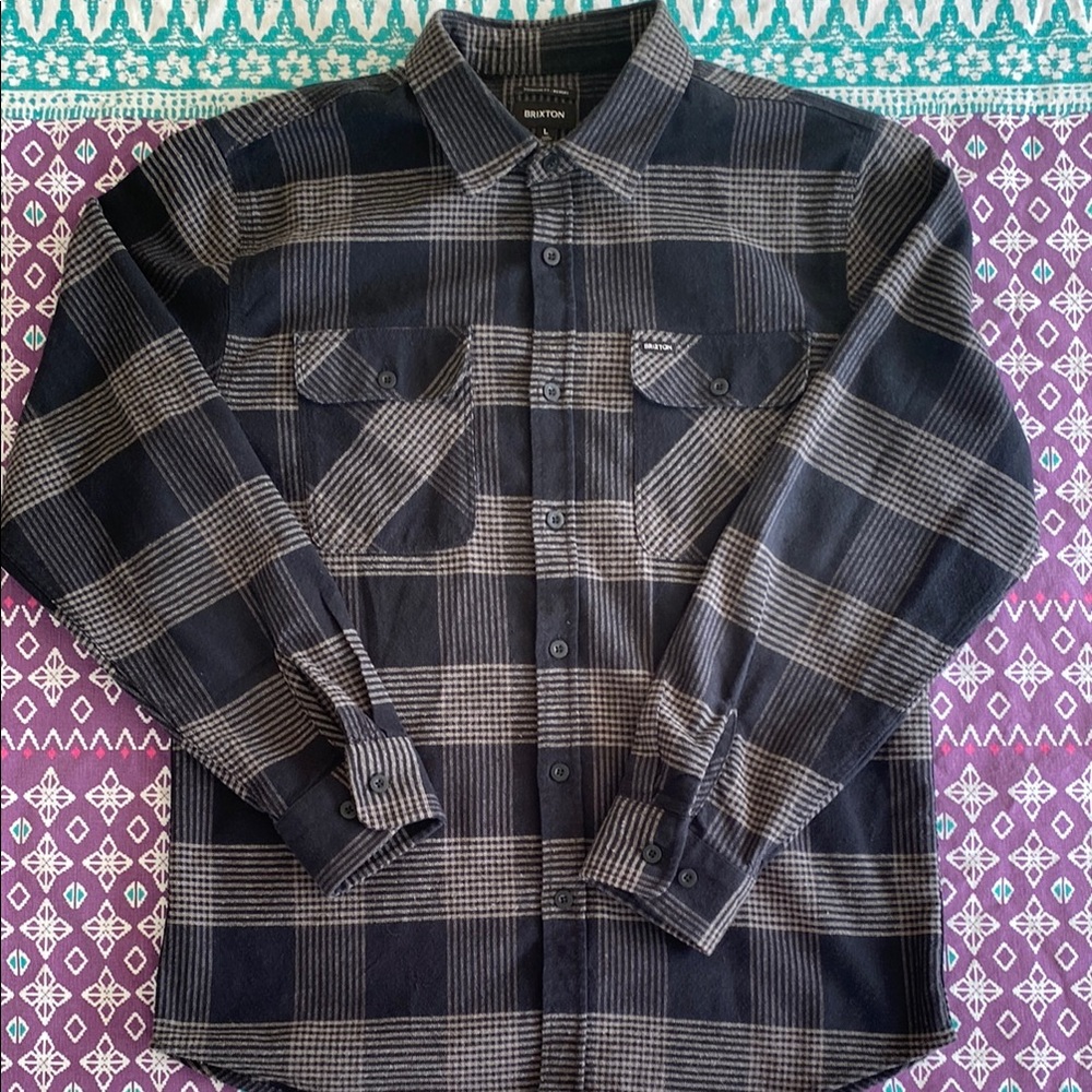🔥 🔥 Brixton Bowery Flannel 🔥 🔥 men’s Large standard fit. Great texture! EUC!!